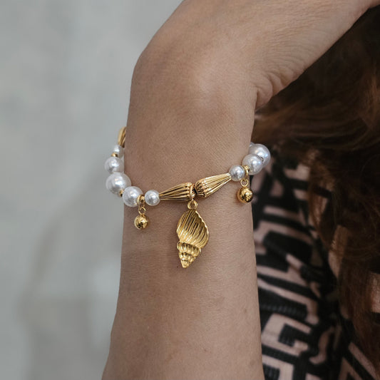 Azure Pulse Charmlet 🦄